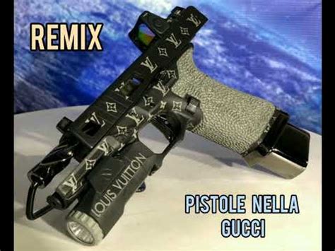 pistola nella gucci|PISTOLE NELLA GUCCI .